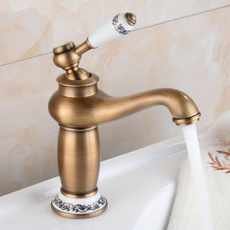 Single Handle Bathroom Faucet Antique Brass Chrome One Hole Centerset Vintage Bathroom Sink Faucet